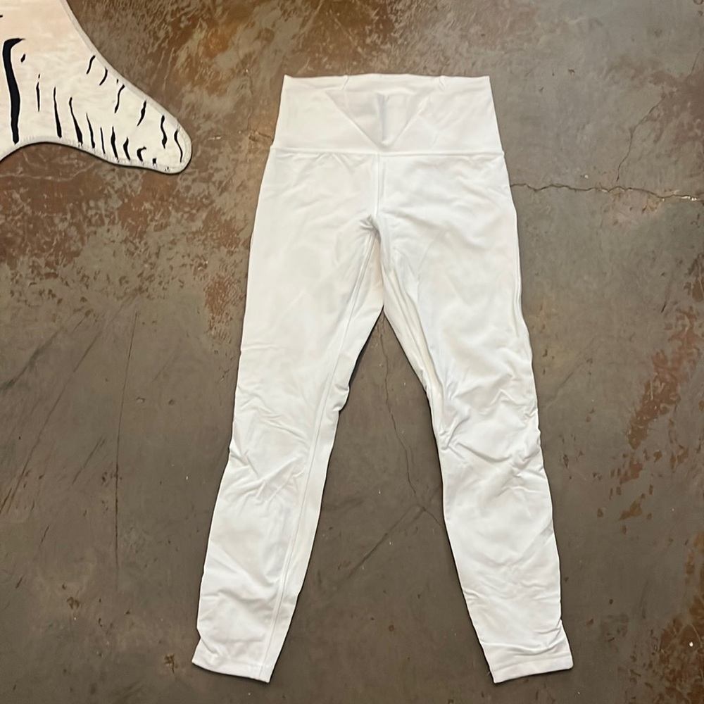 Lululemon sz 6